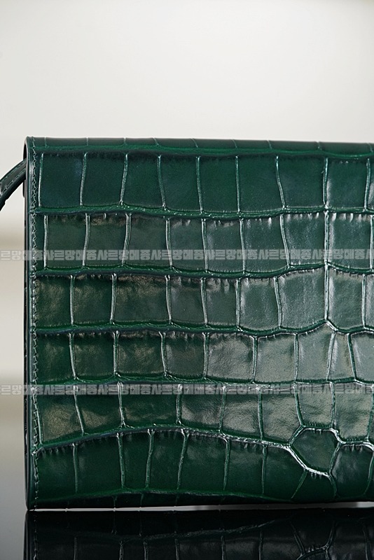 샤넬클러치위드체인백  20260420,113112,012.jpg