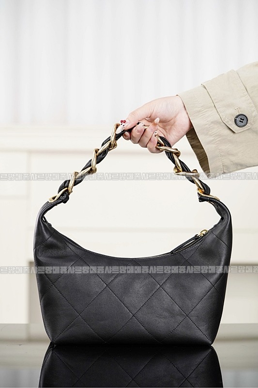 샤넬25K히피호보백  20260420,135350,008.jpg