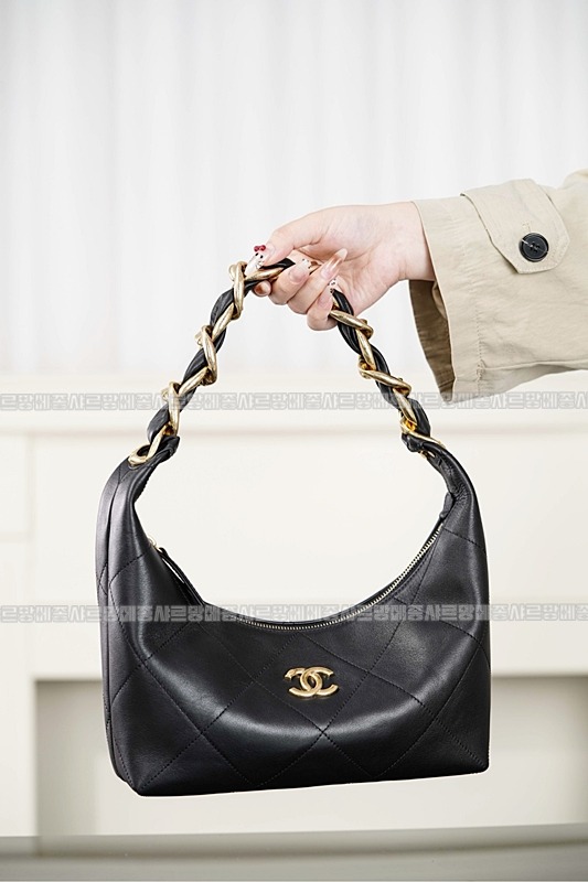 샤넬25K히피호보백  20260420,135350,009.jpg