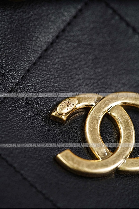 샤넬25K히피호보백  20260420,135351,016.jpg