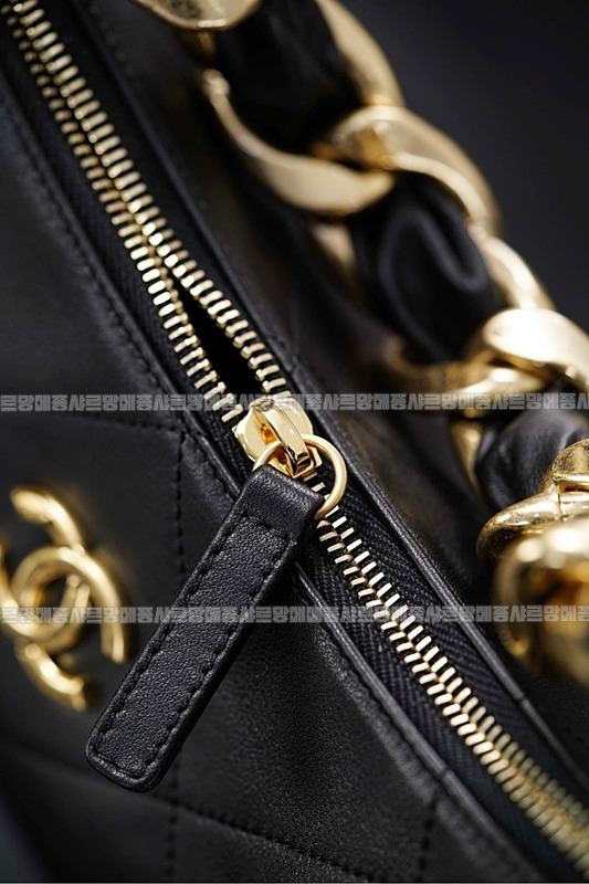 샤넬25K히피호보백  20260420,135351,018.jpg