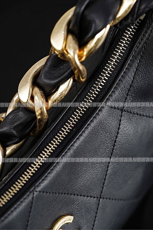 샤넬25K히피호보백  20260420,135352,024.jpg