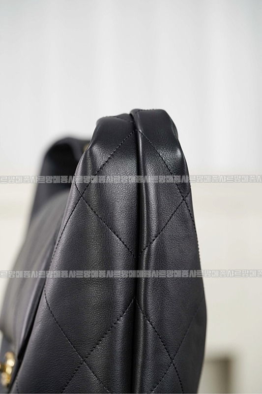 샤넬맥시호보백라지  20260420,142145,015.jpg