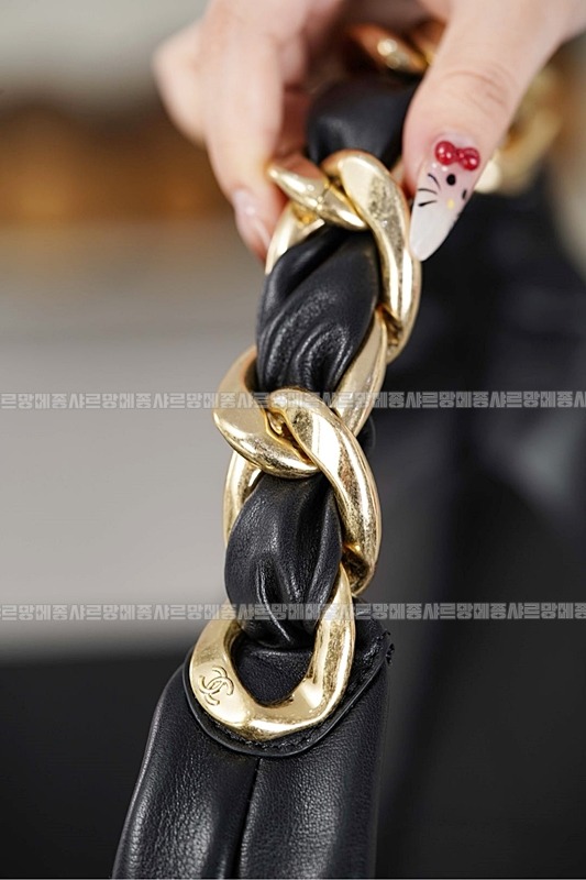 샤넬맥시호보백라지  20260420,142148,026.jpg