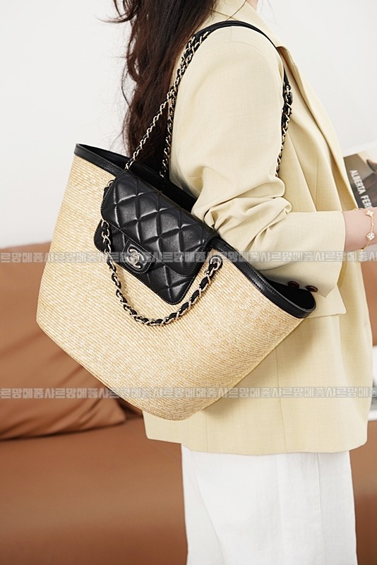 샤넬라지쇼핑백  20260420,154820,001.jpg