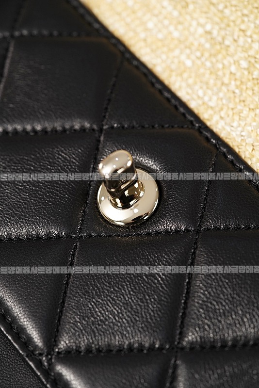 샤넬라지쇼핑백  20260420,154824,023.jpg