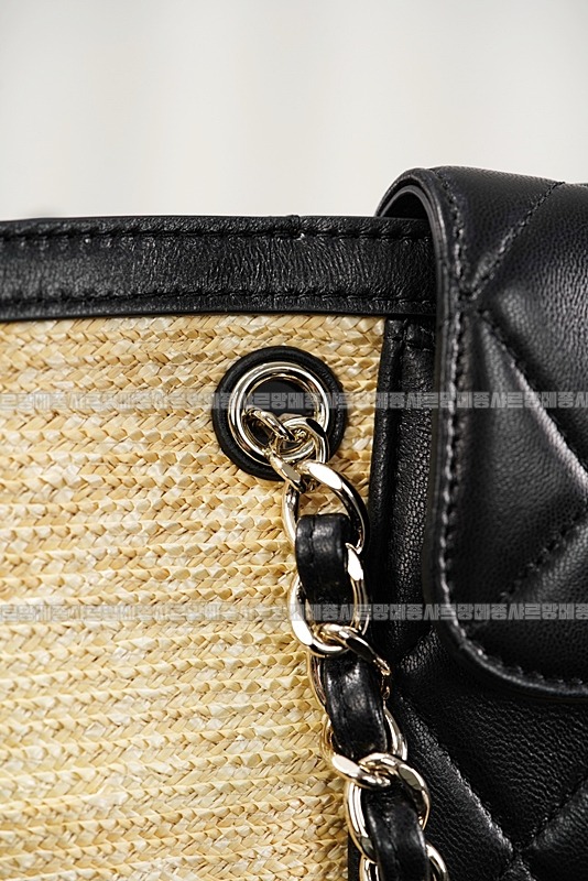 샤넬라지쇼핑백  20260420,154825,027.jpg