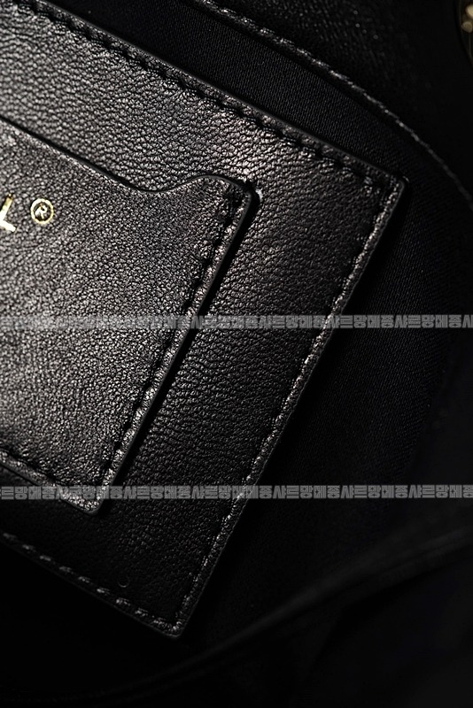 샤넬스몰쇼핑백  20260420,155315,021.jpg