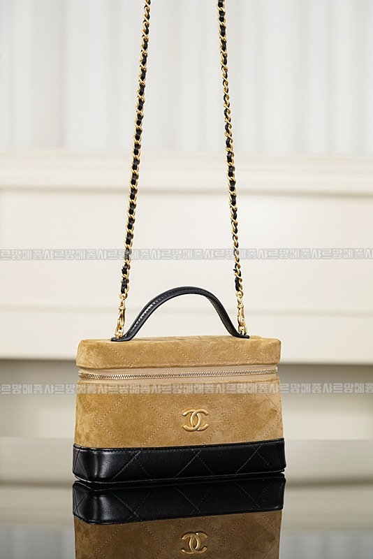 샤넬체인코스메틱케이스  20260420,161637,008.jpg