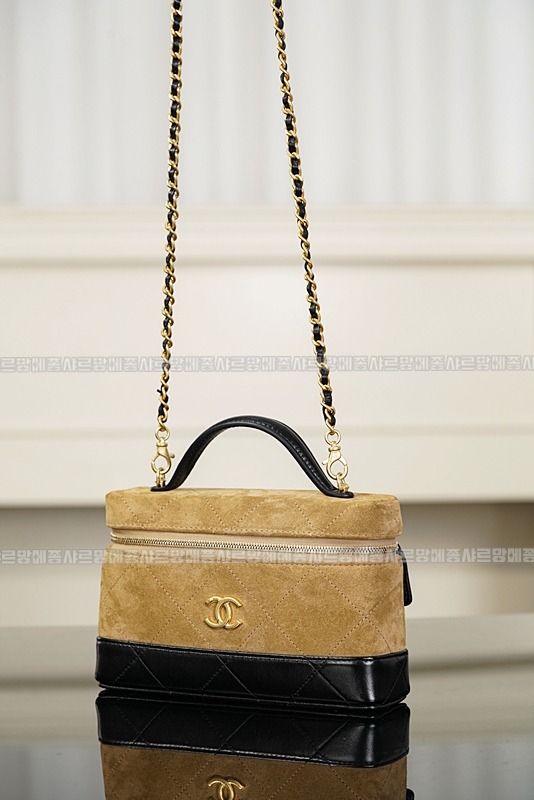 샤넬체인코스메틱케이스  20260420,161637,007.jpg