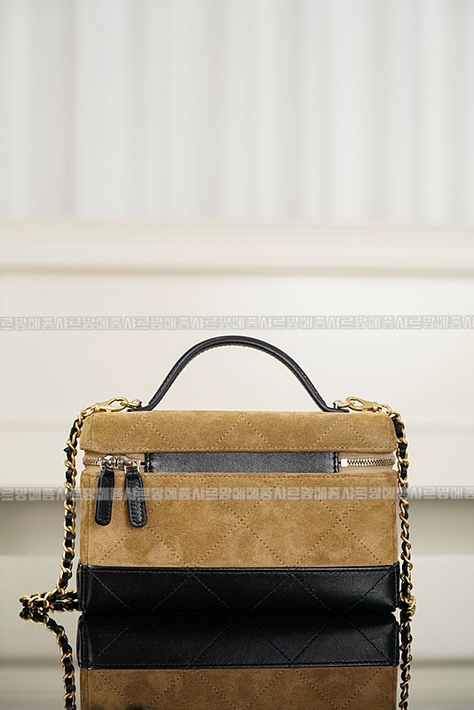 샤넬체인코스메틱케이스  20260420,161637,006.jpg