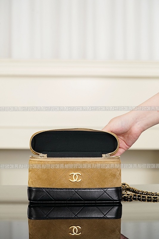 샤넬체인코스메틱케이스  20260420,161638,011.jpg