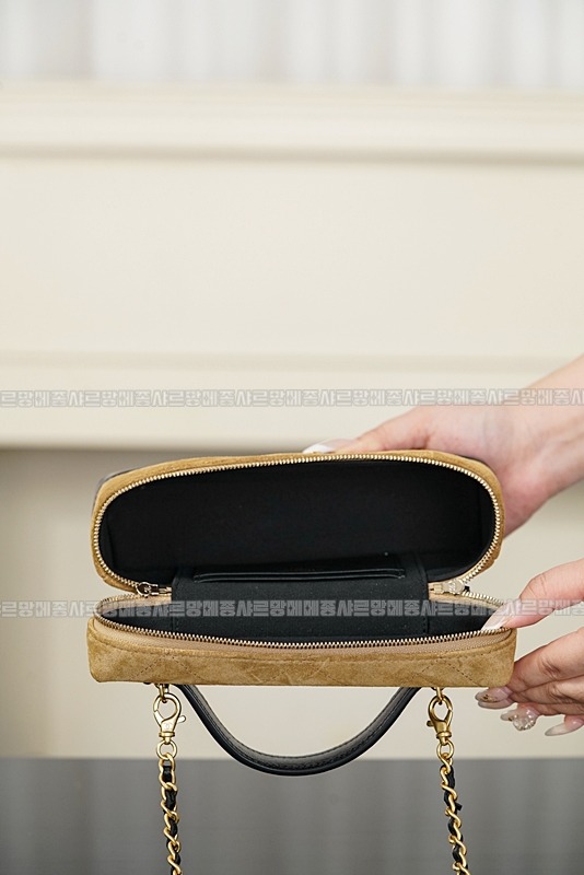 샤넬체인코스메틱케이스  20260420,161638,012.jpg