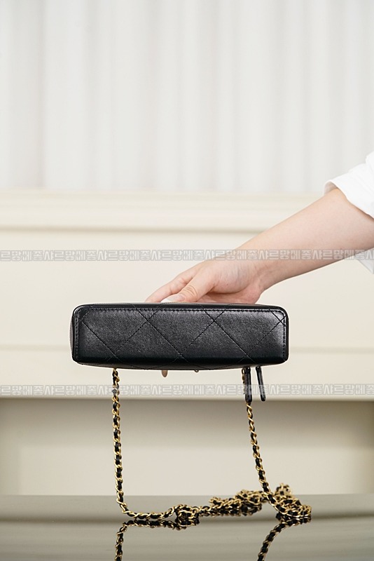 샤넬체인코스메틱케이스  20260420,161638,013.jpg