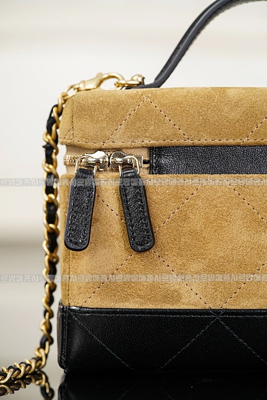 샤넬체인코스메틱케이스  20260420,161639,019.jpg