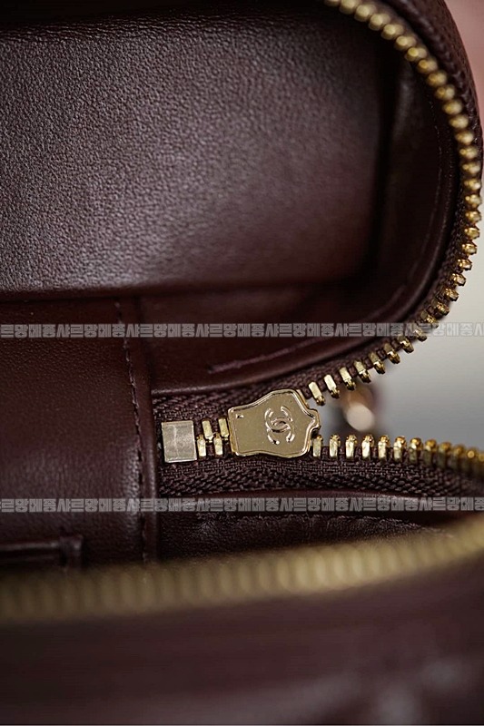 샤넬 체인 코스메틱 케이스20260420,172235,032.jpg