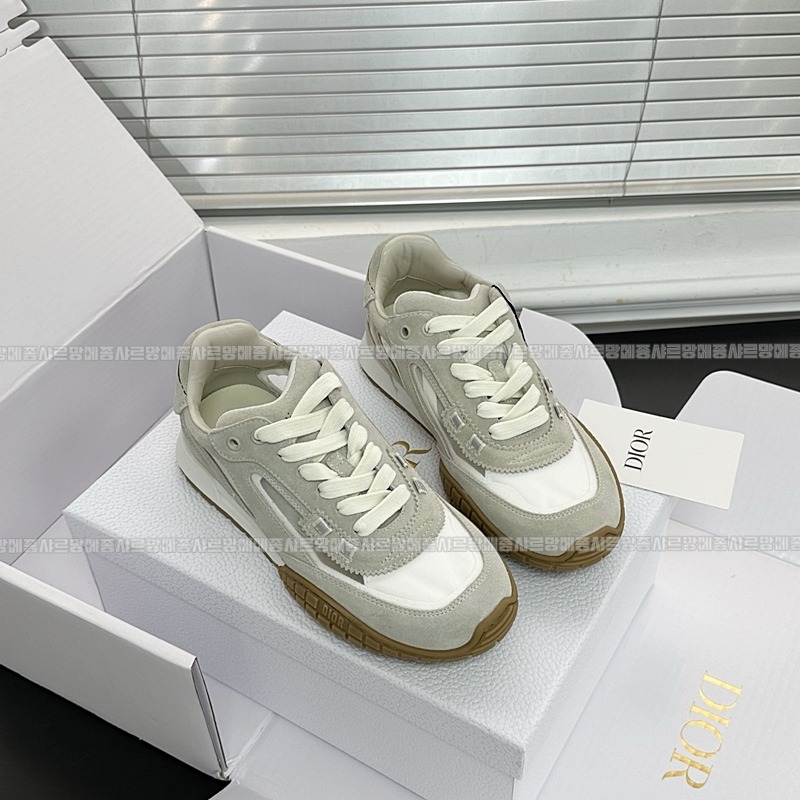 디올테크스니커즈 20260423,135809,001.jpg