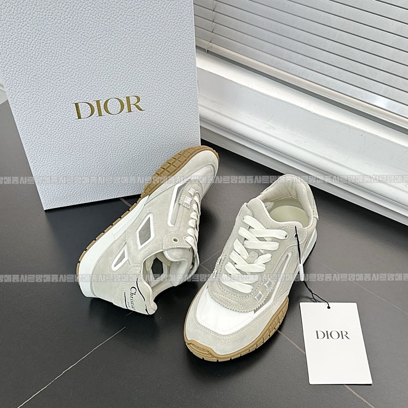 디올테크스니커즈 20260423,135810,006.jpg