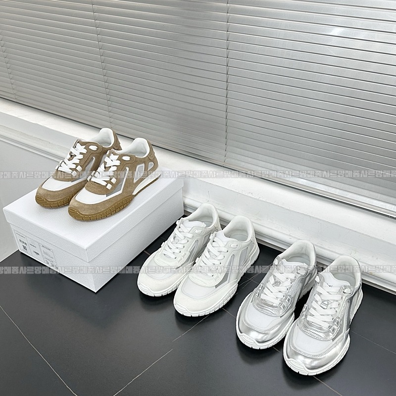 디올테크스니커즈 20260423,140215,003.jpg