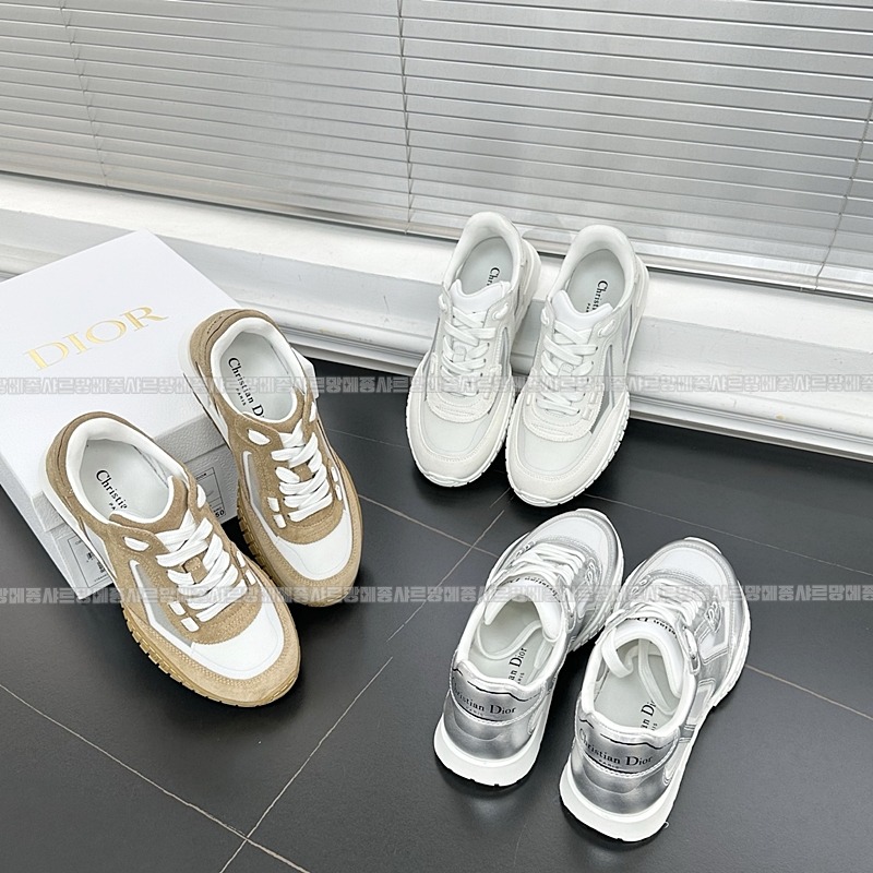 디올테크스니커즈 20260423,140215,004.jpg