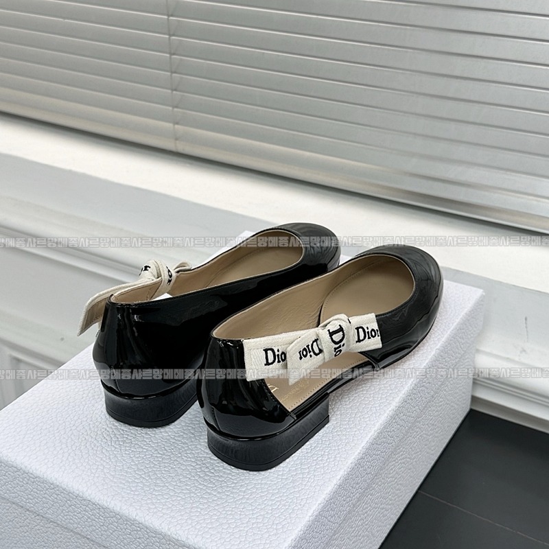 디올자디올발레플랫 20260423,140738,005.jpg