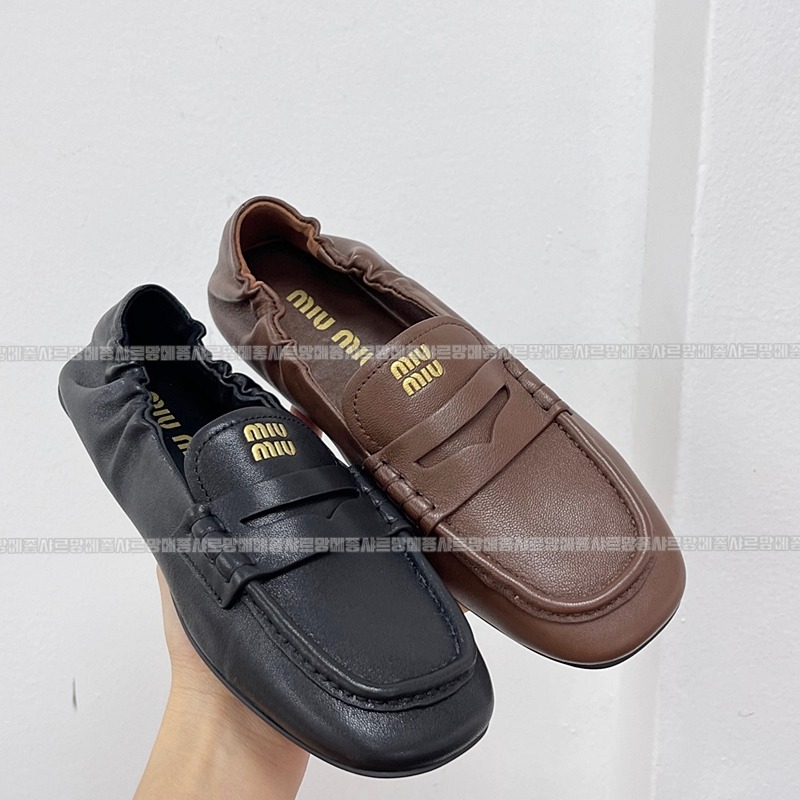 미우미우엠보시드로고로퍼 20260423,145949,005.jpg