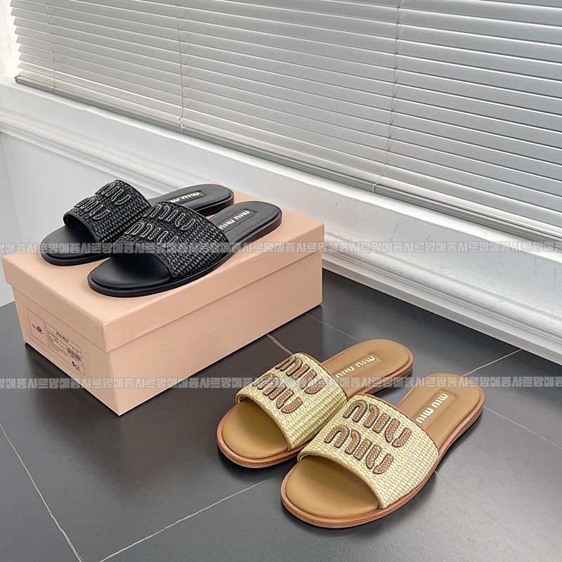 미우미우라피아이펙트슬리퍼 20260423,160118,002.jpg