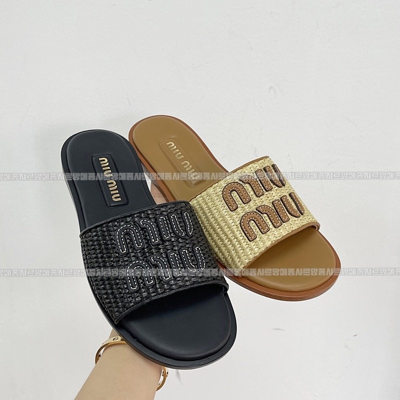 미우미우라피아이펙트슬리퍼 20260423,160118,005.jpg