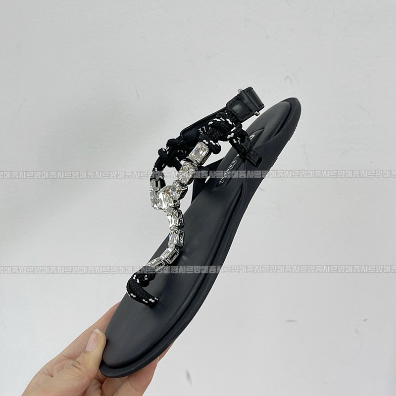 미우미우코튼코드통샌들 20260423,160643,010.jpg