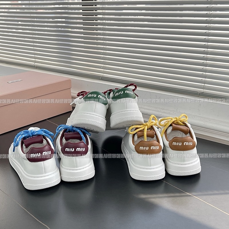 미우미우레더스니커즈화이트 20260423,161337,003.jpg