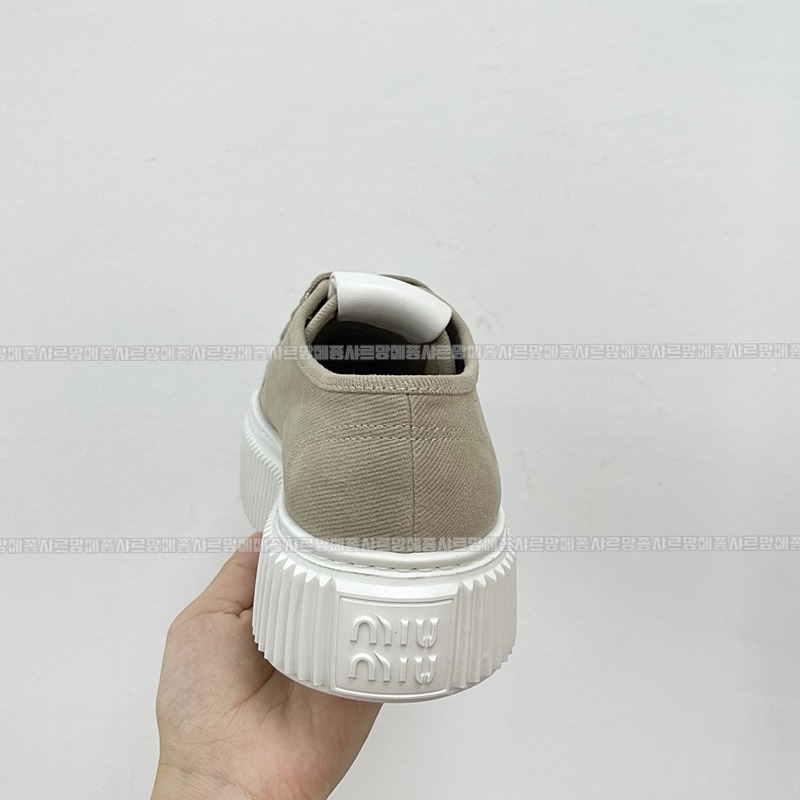 미우미우데님스니커즈 20260423,165836,004.jpg