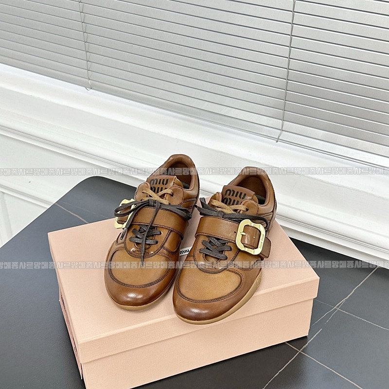 미우미우버클스트랩레더스니커즈  20260424,103333,001.jpg