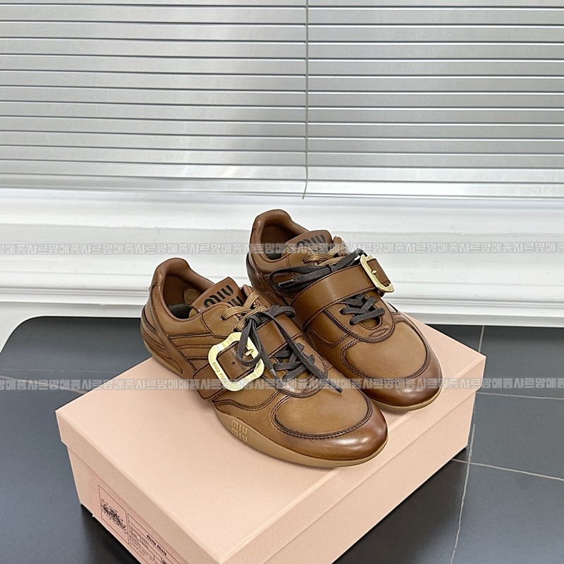 미우미우버클스트랩레더스니커즈  20260424,103333,003.jpg