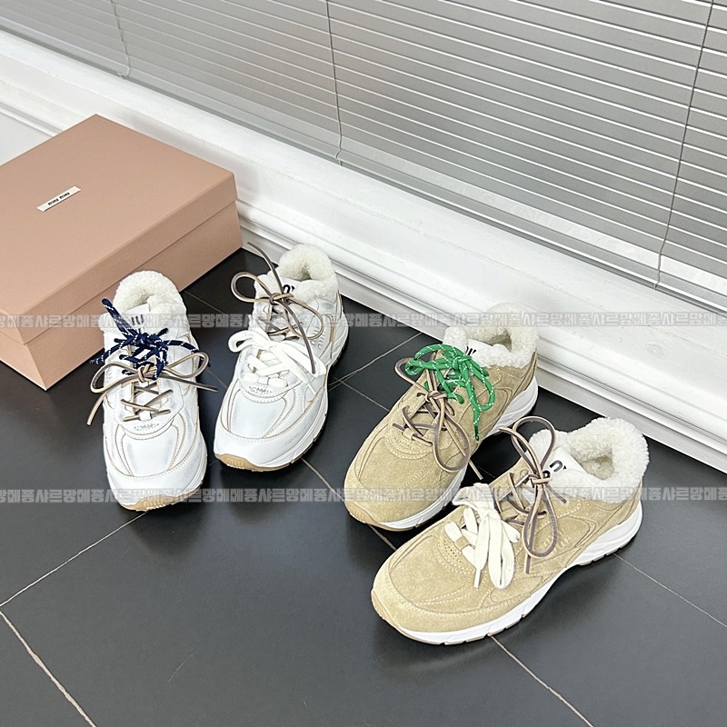 미우미우X뉴발란스530SL  20260424,104448,003.jpg