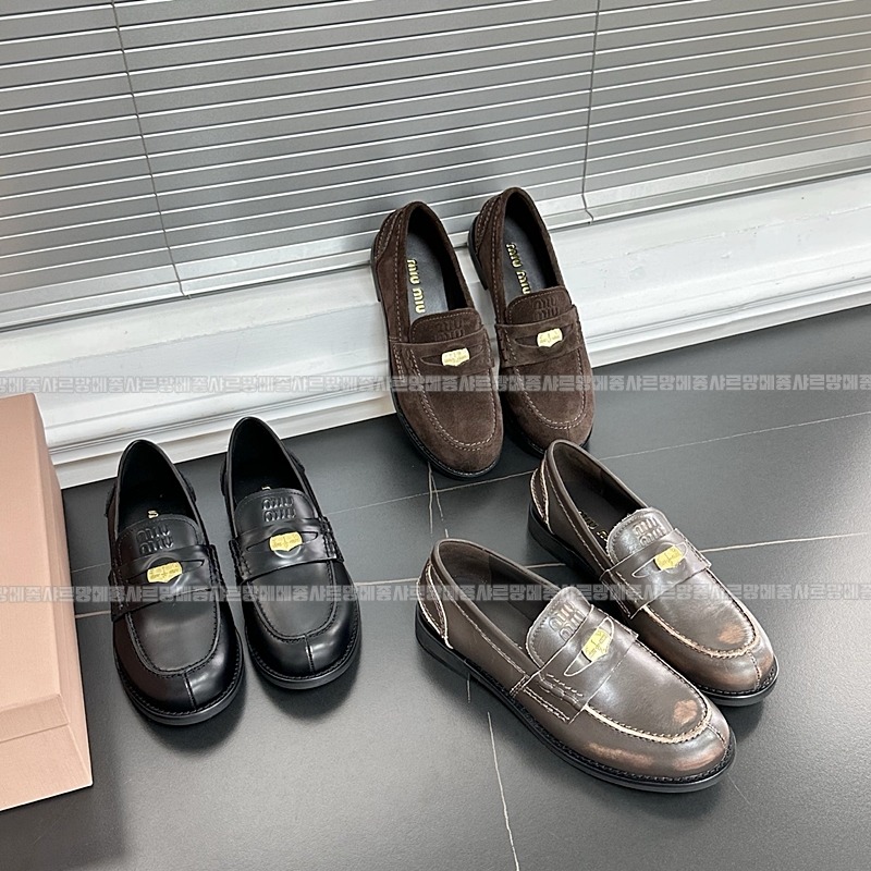 미우미우레더페니로퍼  20260424,104946,003.jpg