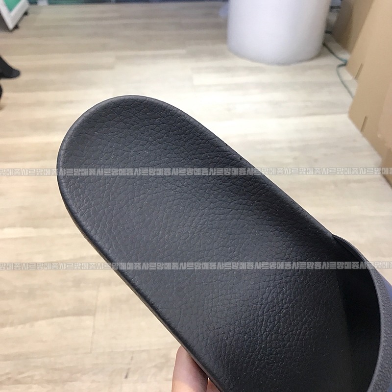 구찌웹샌들  20260424,140101,006.jpg