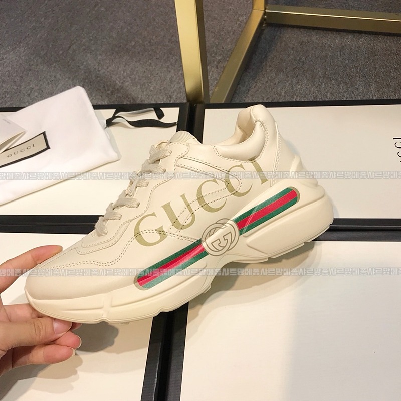 구찌라이톤로고레더스니커즈  20260424,142145,004.jpg