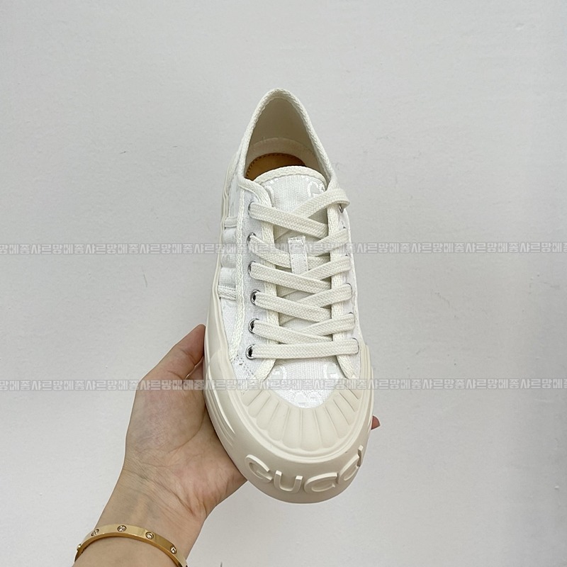 구찌줄리아캔버스플랫폼스니커즈  20260424,172504,001.jpg