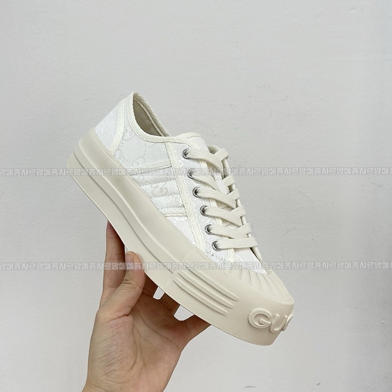 구찌줄리아캔버스플랫폼스니커즈  20260424,172504,002.jpg