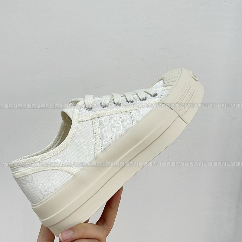 구찌줄리아캔버스플랫폼스니커즈  20260424,172504,004.jpg