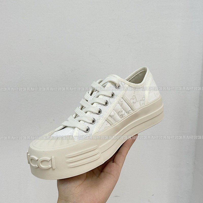 구찌줄리아캔버스플랫폼스니커즈  20260424,172504,003.jpg