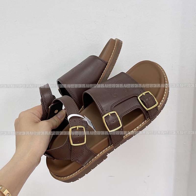 셀린느티피트리옹프샌들  20260426,130910,003.jpg