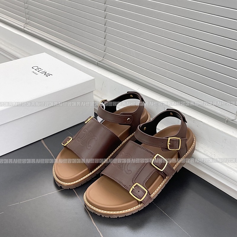 셀린느티피트리옹프샌들  20260426,130910,004.jpg