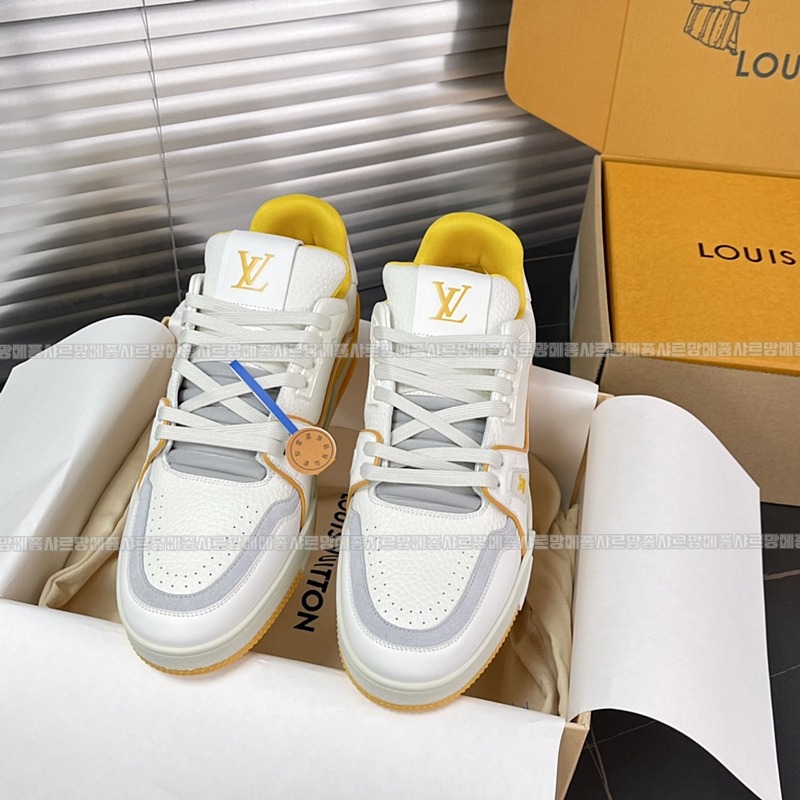 루이비통트레이너스니커즈 20260426,165711,001.jpg