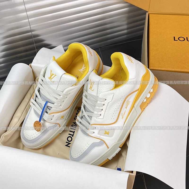 루이비통트레이너스니커즈 20260426,165712,002.jpg