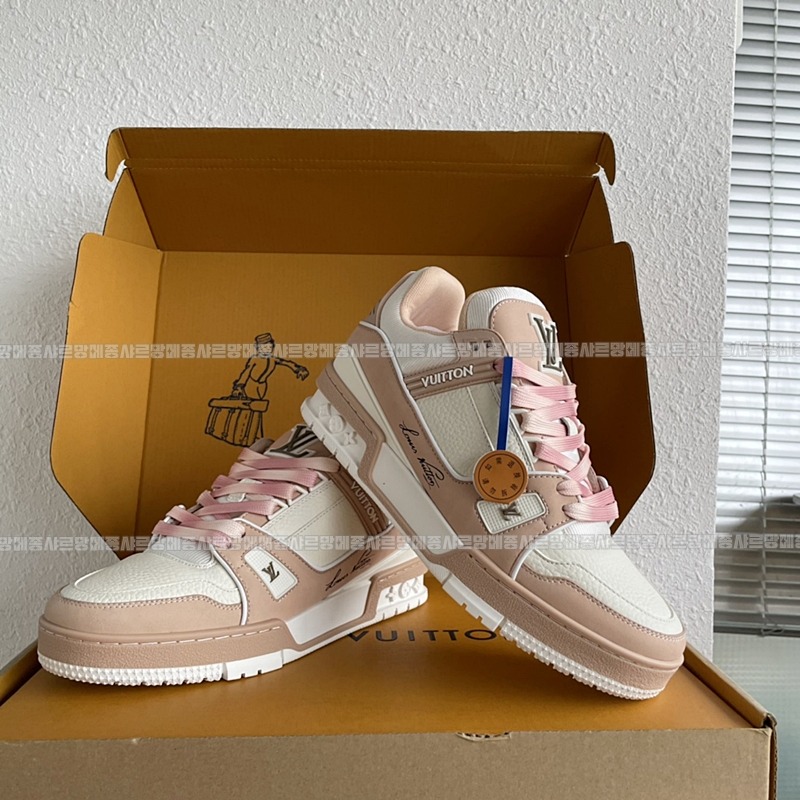 루이비통트레이너스니커즈  20260427,135811,004.jpg