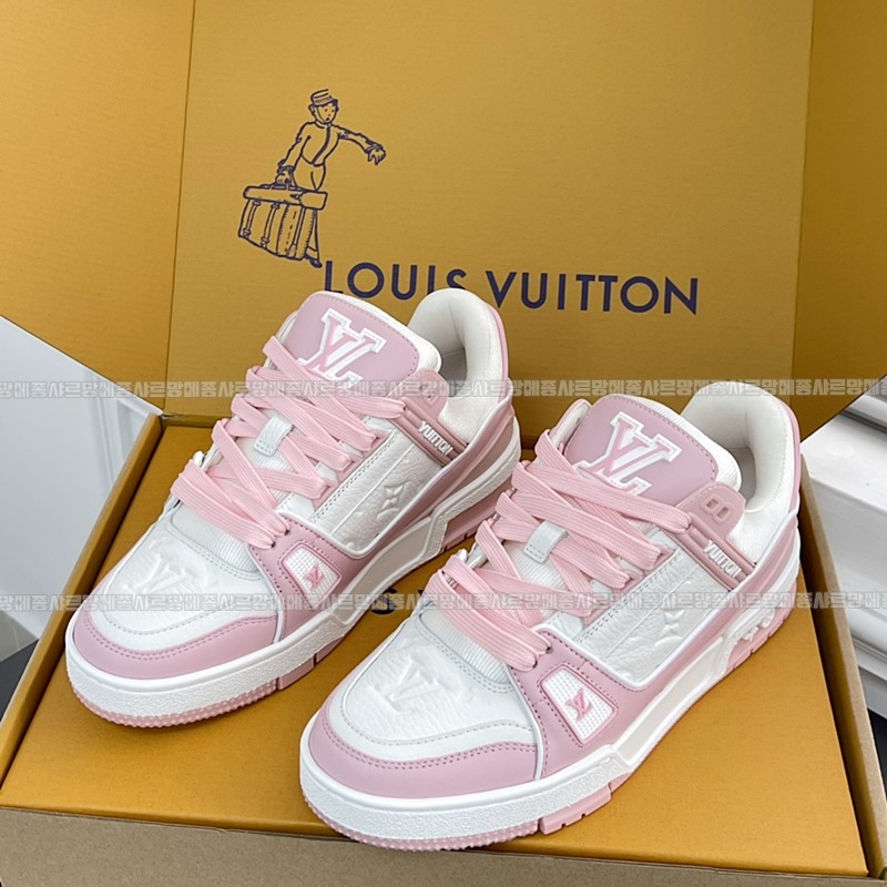 루이비통트레이너스니커즈  20260427,153954,002.jpg