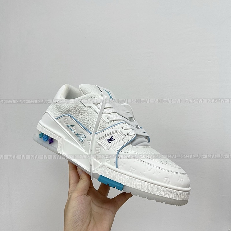 루이비통트레이너스니커즈  20260428,101011,002.jpg