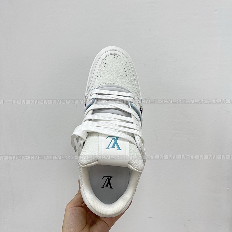 루이비통트레이너스니커즈  20260428,101012,006.jpg