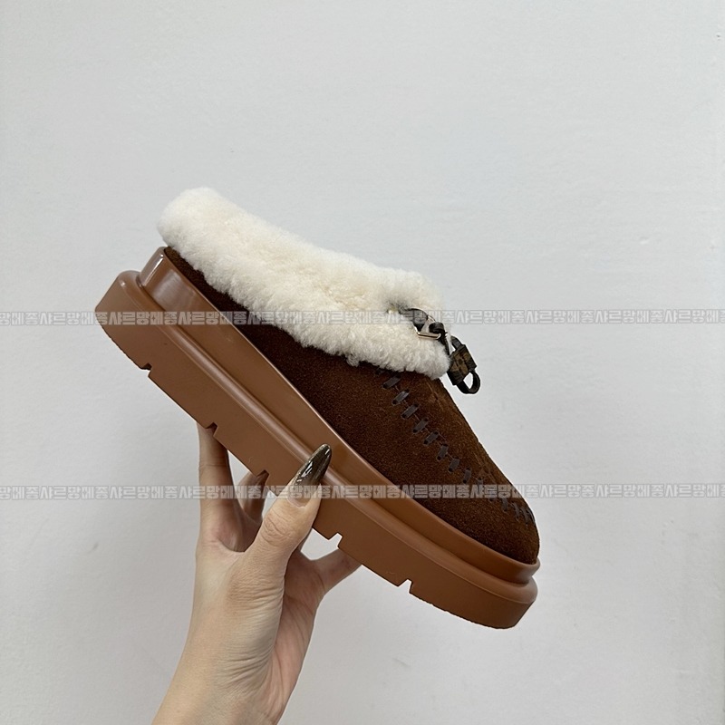 루이비통코르티나클로즈드뮬  20260428,104439,006.jpg